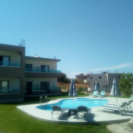 Efrilias & Apartment Kissamos